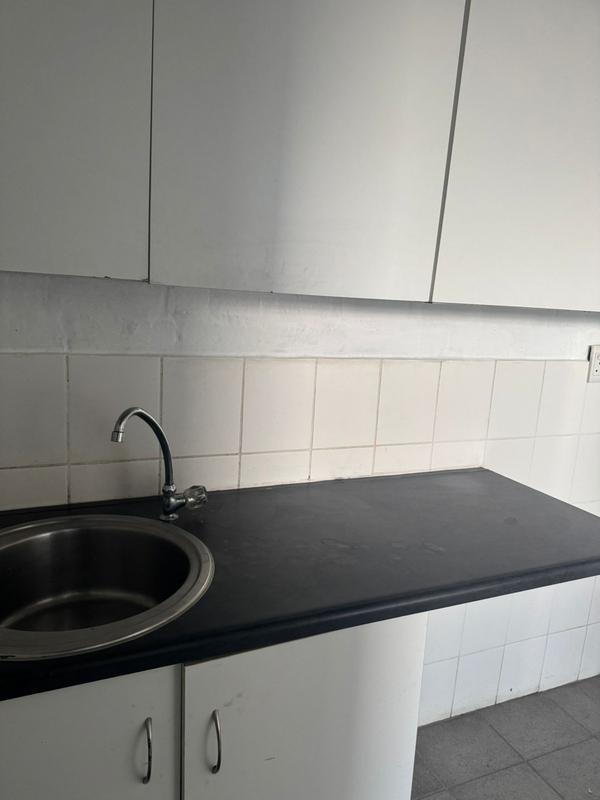 To Let commercial Property for Rent in Voorbaai Western Cape
